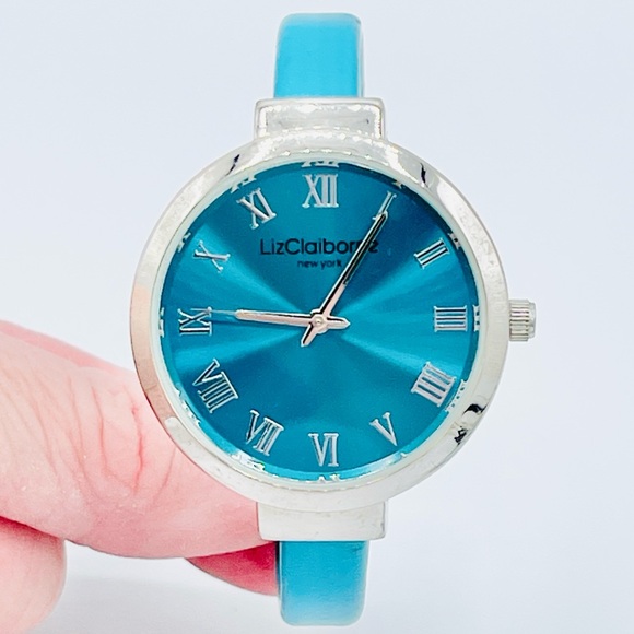 Untested Hinge Cuff Watch Lot / Bundle - Picture 7 of 14